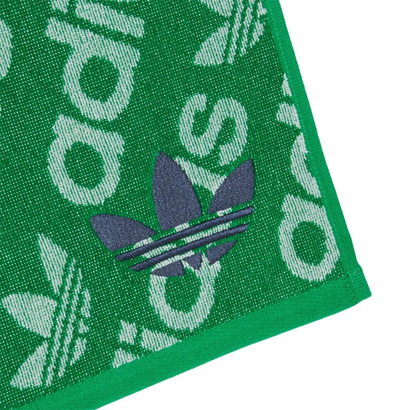 ADIDAS Originals Premium Golf Towel (Green) - Image 3